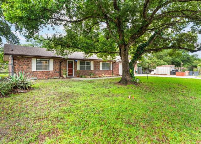Property at 2626 Balkan St, Apopka, FL 32703, 3 beds, 2 baths