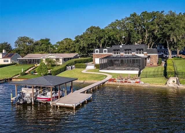 Property at 1324 Mirror Ter NW, Winter Haven, FL 33881, 4 beds, 3 baths