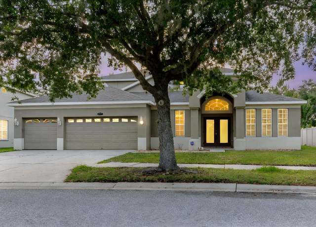 Property at 20316 Natures Corner Dr, Tampa, FL 33647, 5 beds, 4 baths