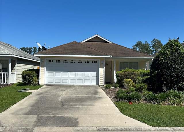 Property at 11747 NW 61st Ter, Alachua, FL 32615, 3 beds, 2 baths