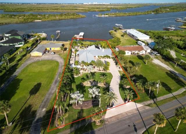 Property at 1601 S Riverside Dr, Edgewater, FL 32132, 3 beds, 3 baths
