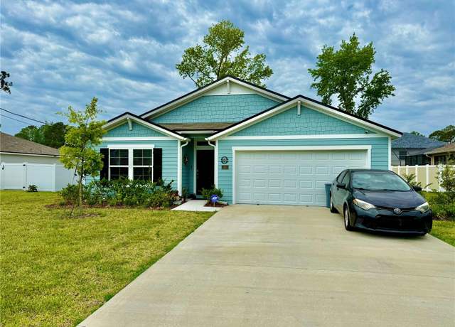 Property at 6 Pinetree Dr, Palm Coast, FL 32164, 4 beds, 2 baths
