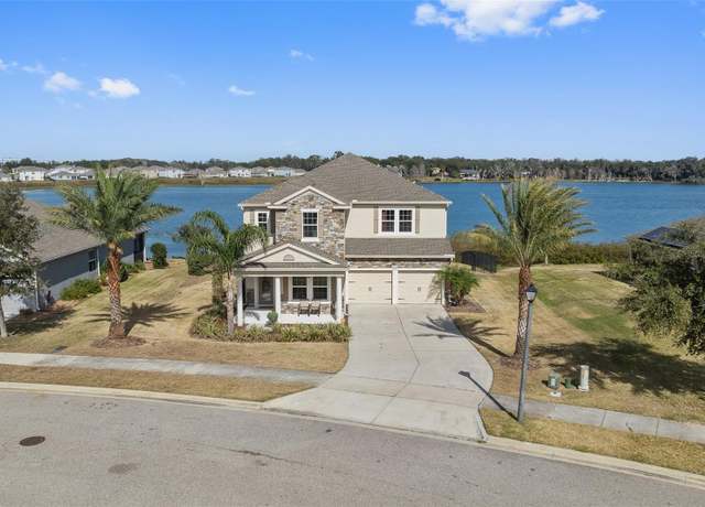 Property at 507 Natural Bridge Ct, Apopka, FL 32703, 5 beds, 3.5 baths