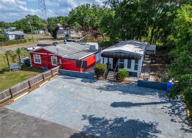 Property at 126 Ridgewood Ave, Brandon, FL 33510, 2 beds, 3 baths