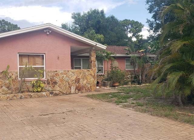 Property at 8665 Mockingbird Ln, Seminole, FL 33777, 3 beds, 2 baths