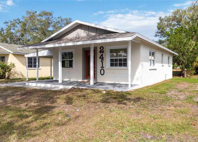 Property at 2410 13th St W, Palmetto, FL 34221, 2 beds, 1 bath