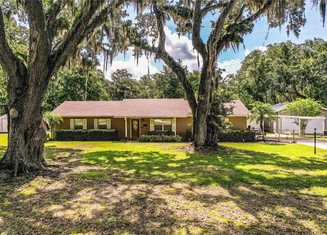 Property at 6920 Newman Cir E, Lakeland, FL 33811, 3 beds, 2 baths