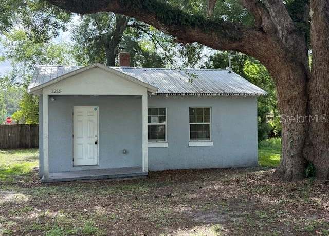 Property at 1215 NW 12th Ave, Ocala, FL 34475, 2 beds, 1 bath