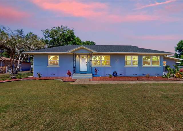Property at 1515 W Lake Cannon Dr NW, Winter Haven, FL 33881, 3 beds, 2 baths