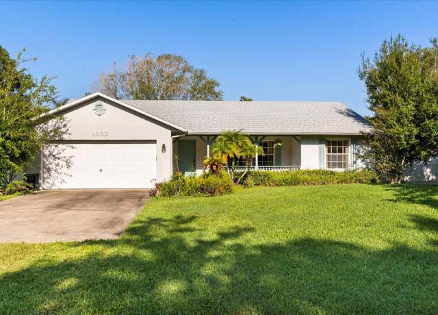 Property at 1020 Myrtle Ave, St Cloud, FL 34771, 3 beds, 2 baths