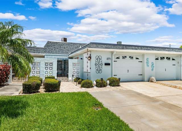 Property at 127 Boca Ciega Point Blvd N, Saint Petersburg, FL 33708, 2 beds, 2 baths