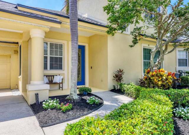 Property at 4708 Clipper Dr, Bradenton, FL 34208, 4 beds, 3.5 baths