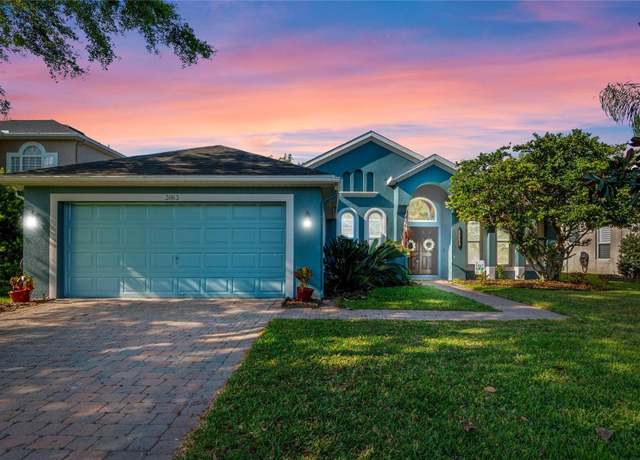 Property at 3063 Juneberry Ter, Oviedo, FL 32766, 4 beds, 3 baths