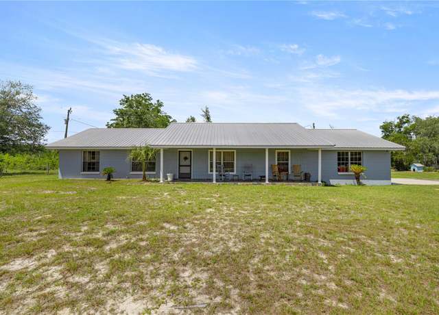 Property at 20818 SW 119th Ave, Archer, FL 32618, 3 beds, 3 baths