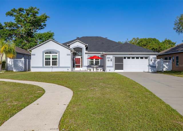Property at 426 Marlberry Leaf Ct, Kissimmee, FL 34758, 4 beds, 3 baths