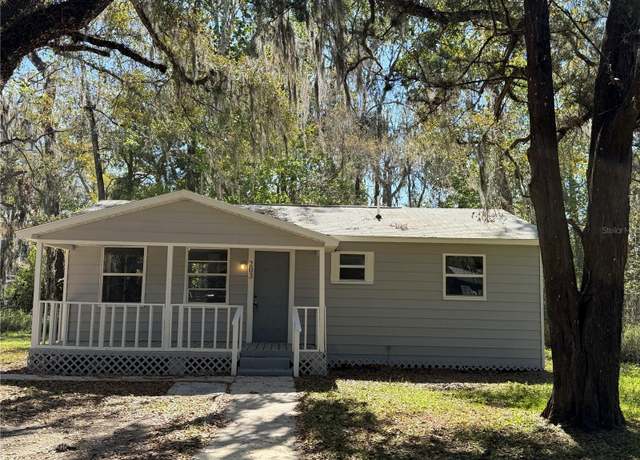 Property at 203 D St, Brooksville, FL 34601, 3 beds, 1 bath