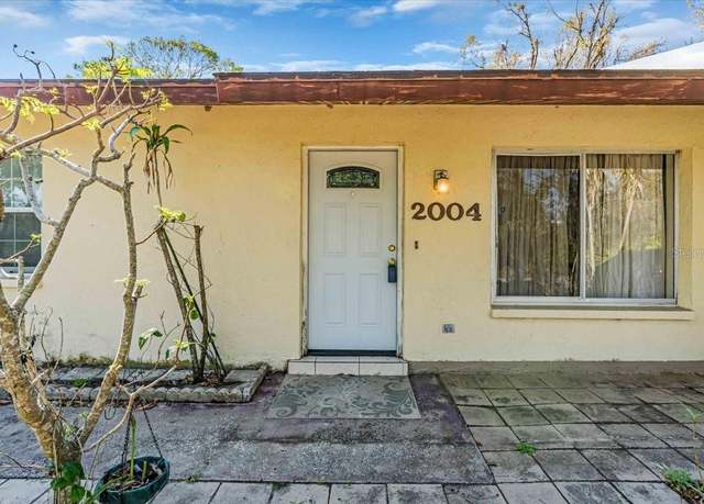 Property at 2004 49th Ave E, Bradenton, FL 34203, 3 beds, 2 baths