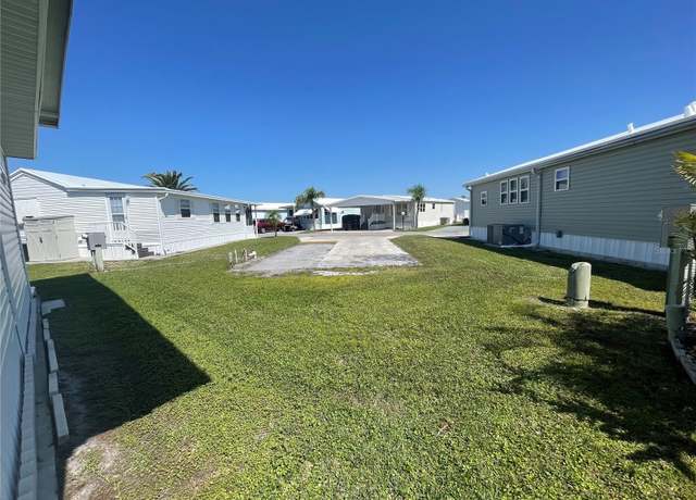 Property at 3333 26th Ave E #1124, Bradenton, FL 34208
