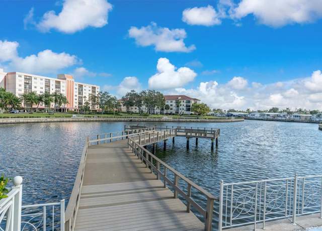 Property at 19029 US Highway 19 N Unit 26-304, Clearwater, FL 33764, 2 beds, 2 baths