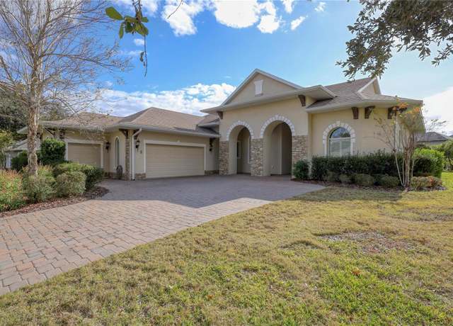 Property at 5509 Meadow Hill Loop, Lady Lake, FL 32159, 3 beds, 3 baths