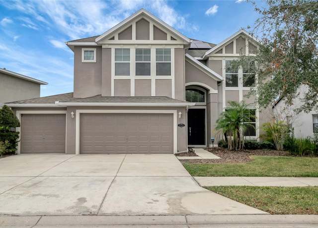 Property at 19354 Yellow Clover Dr, Tampa, FL 33647, 4 beds, 2.5 baths