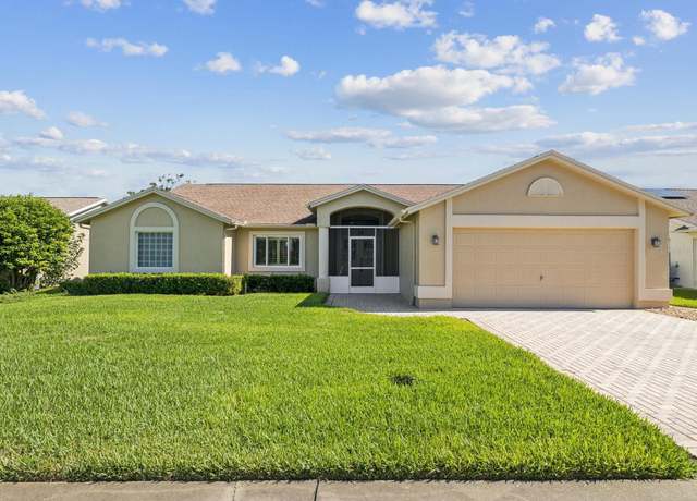Property at 8401 Pavilion Dr, Hudson, FL 34667, 3 beds, 2 baths