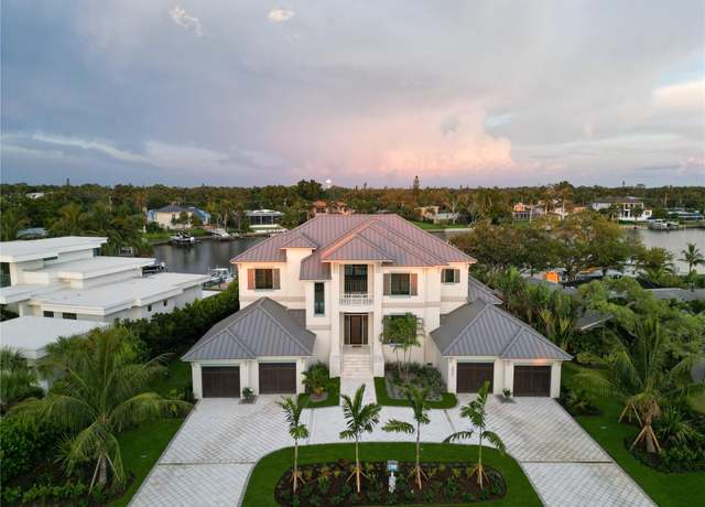 Property at 3621 San Remo Ter, Sarasota, FL 34239, 5 beds, 6 baths
