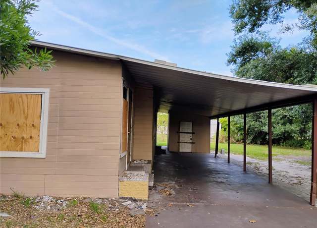 Property at 1236 SE 8th Ave, Arcadia, FL 34266, 2 beds, 2 baths