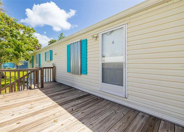 Property at 2020 Education Ave, Punta Gorda, FL 33950, 2 beds, 2 baths