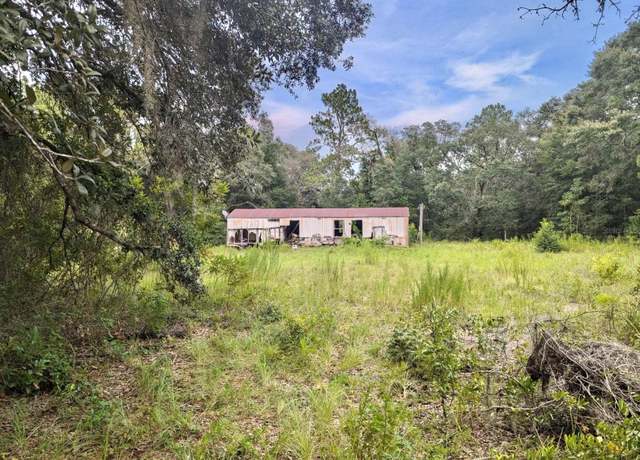 Property at 6651 NE 122nd Ave, Williston, FL 32696, 2 beds, 1 bath