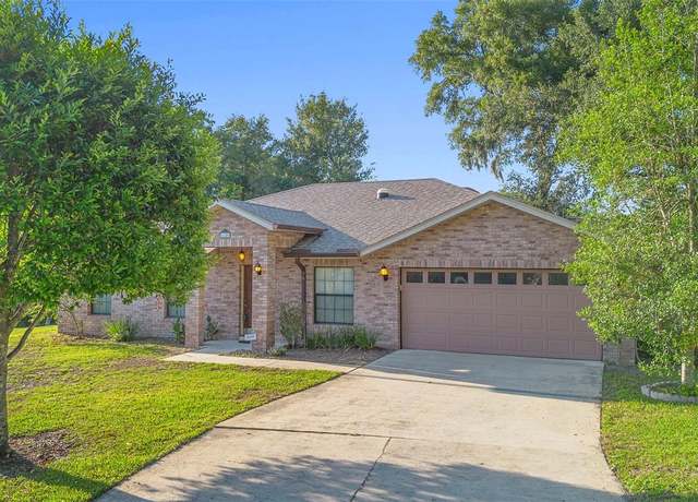 Property at 1120 W Glen Falls Rd, Deland, FL 32720, 3 beds, 2 baths
