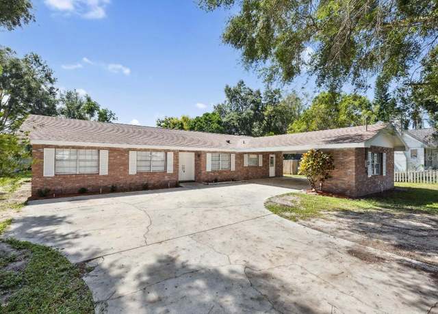 Property at 345 Escambia Dr, Winter Haven, FL 33884, 3 beds, 2 baths