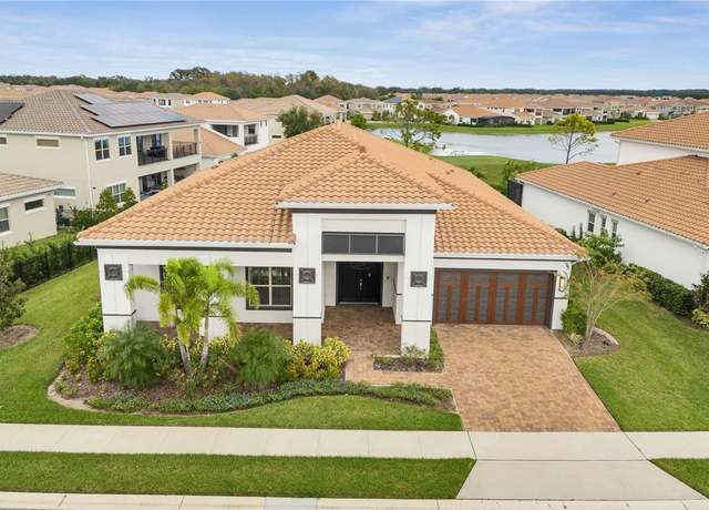 Property at 13265 Alderley Dr, Orlando, FL 32832, 4 beds, 4 baths