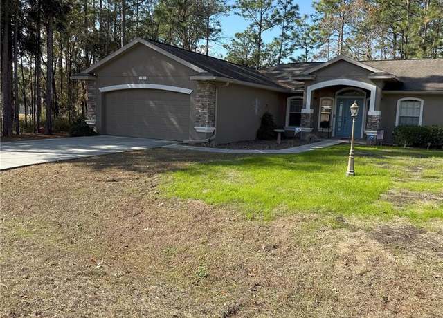 Property at 3 Maple Run, Ocala, FL 34472, 3 beds, 2 baths