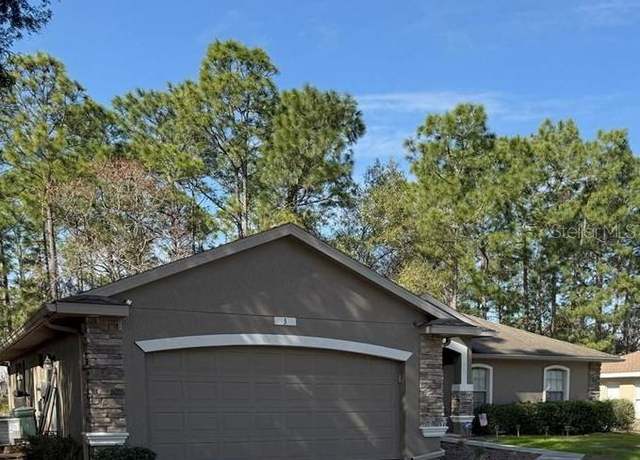 Property at 3 Maple Run, Ocala, FL 34472, 3 beds, 2 baths