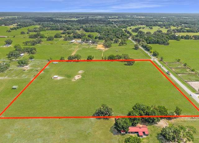 Property at 1177 NW 102nd Blvd, Wildwood, FL 34785, 2 beds, 1 bath