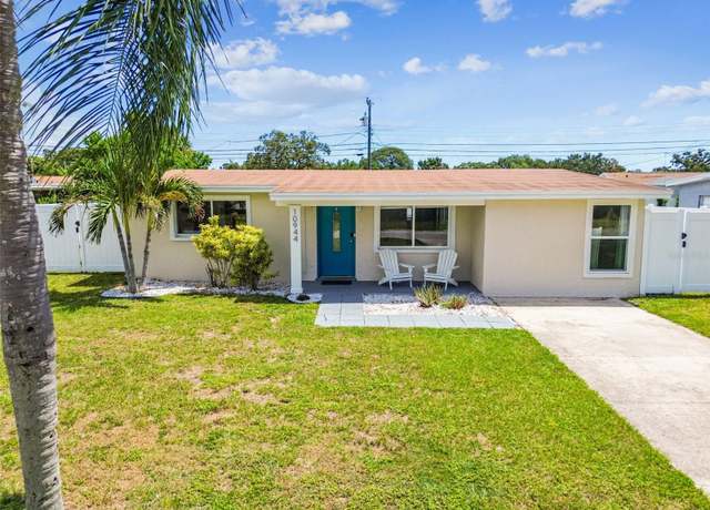 Property at 10944 106th Ave, Largo, FL 33778, 3 beds, 1.5 baths