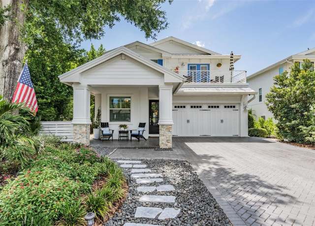 Property at 1050 Jesse Ave, Safety Harbor, FL 34695, 4 beds, 3.5 baths