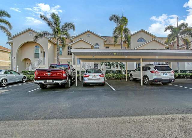 Property at 4230 Castlebridge Ln #1821, Sarasota, FL 34238, 3 beds, 2 baths