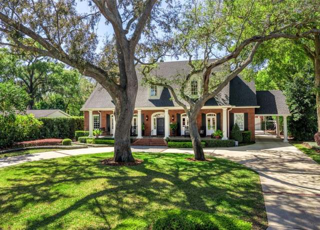Property at 1911 Stonehurst Rd, Winter Park, FL 32789, 4 beds, 5 baths