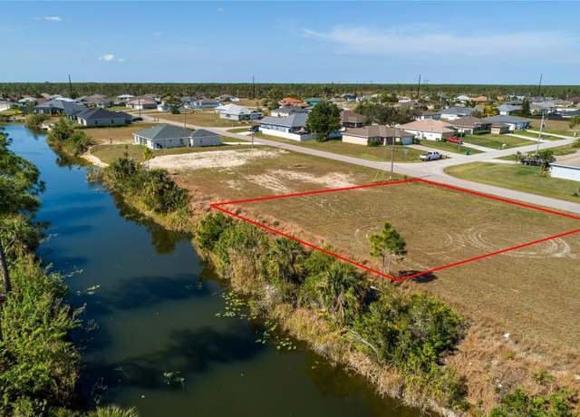 Property at 916 NE 43rd Ter, Cape Coral, FL 33909