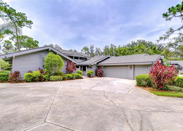 Property at 5355 Cobblestone Ct, Wesley Chapel, FL 33543, 3 beds, 3 baths