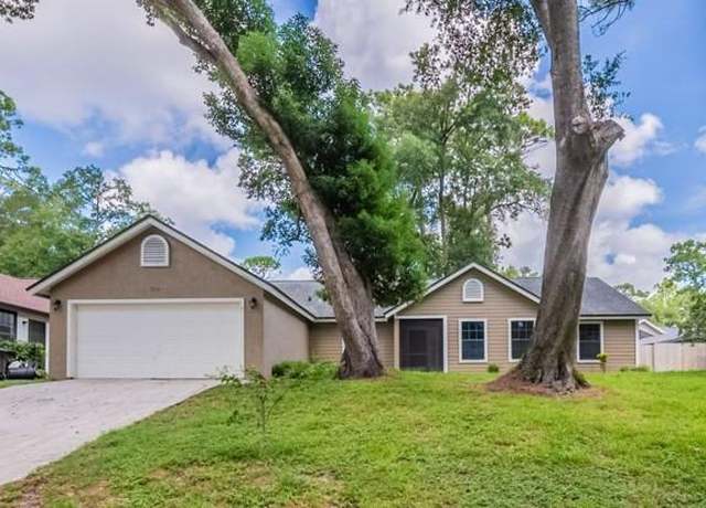 Property at 1174 Woodland Terrace Trl, Altamonte Springs, FL 32714, 4 beds, 2 baths