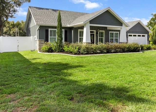 Property at 8717 SE 156th St, Summerfield, FL 34491, 2 beds, 2 baths