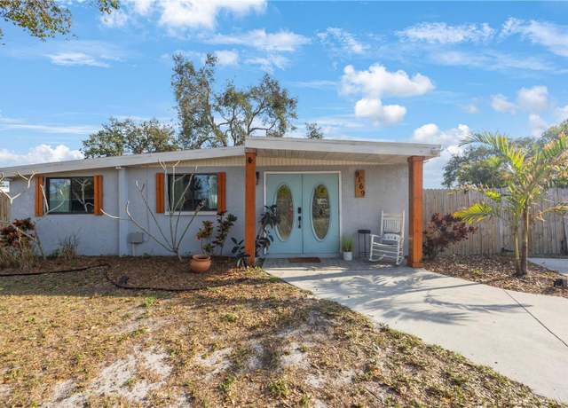 Property at 9169 Robin Rd, Seminole, FL 33777, 3 beds, 2 baths