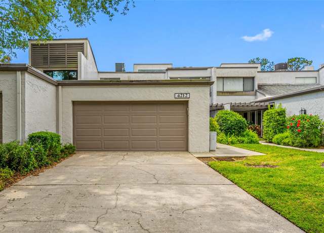 Property at 4212 Fairway Cir, Tampa, FL 33618, 3 beds, 2.5 baths
