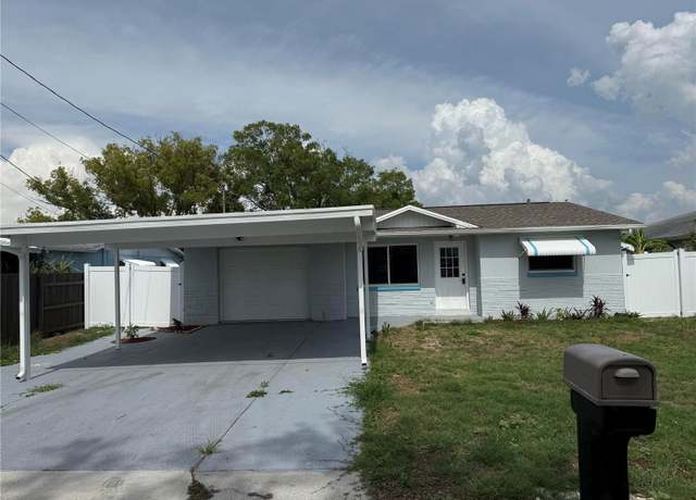 Property at 13314 Lisa Dr, Hudson, FL 34667, 2 beds, 2 baths