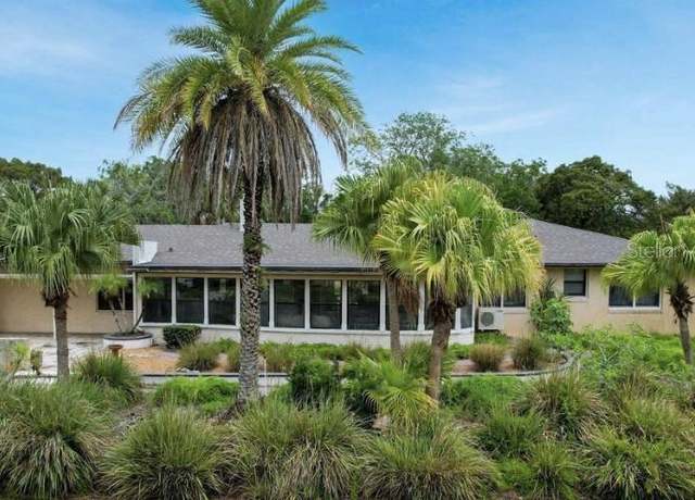 Property at 210 Flagler Blvd S, St Augustine, FL 32080, 4 beds, 2 baths