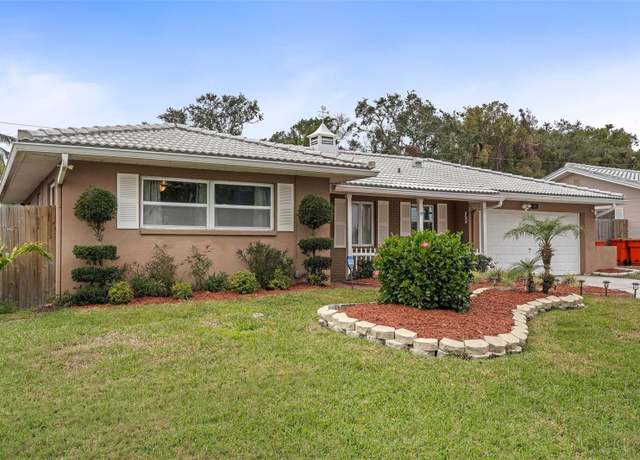 Property at 5676 Williams Blvd, Seminole, FL 33772, 3 beds, 2 baths