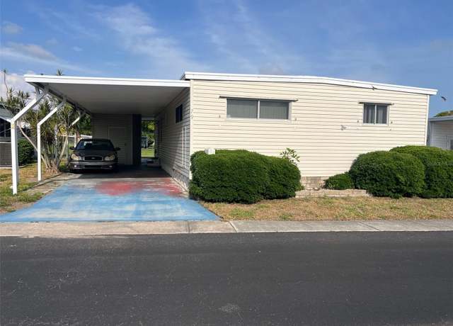 Property at 79 Thatch Palm St W, Largo, FL 33770, 2 beds, 2 baths